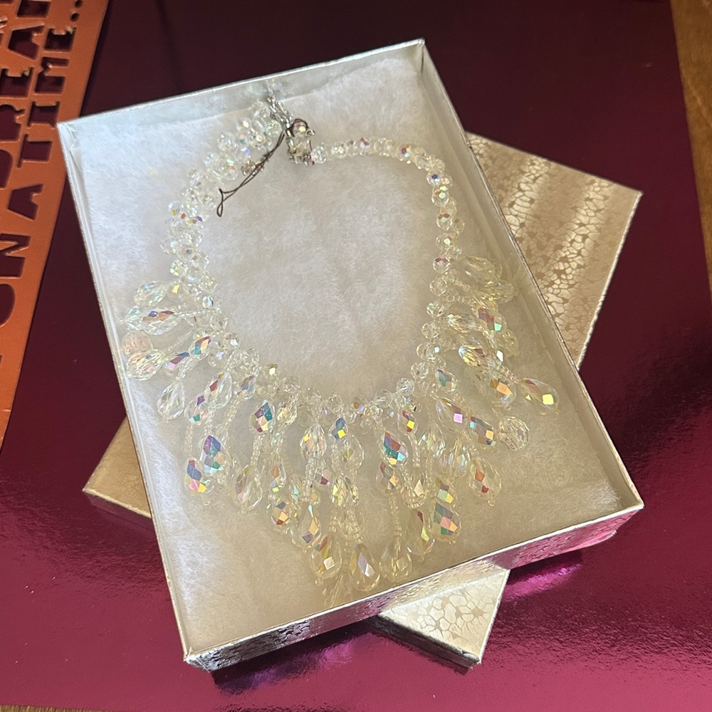 Dazzling Vintage Vendome Aurora Borealis Crystal Waterfall Necklace - Picture 12 of 12